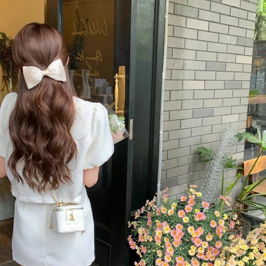 爱情面前谁怕谁 在线观看封面